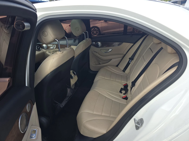 Mercedes-Benz C 400 AMG* PACK* 4MATIC* BURMESTER* - автомобили, коли, обяви за нови и употребявани 12