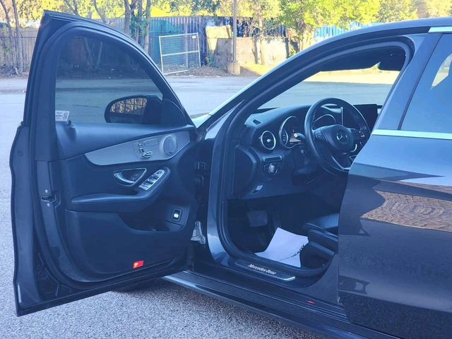Mercedes-Benz C 400 KEYLESS * SUNROOF * ОТ ПРЕДСТАВИТЕЛСТВО - автомобили, коли, обяви за нови и употребявани 11