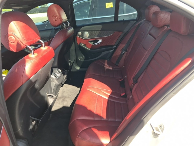 Mercedes-Benz C 400 AMG * RED INTERIOR * BURMSTER * BLIND SPOT * CARFA - автомобили, коли, обяви за нови и употребявани 8