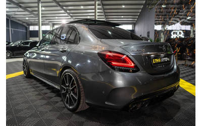 mercedes-benz-c-43-amg - 5