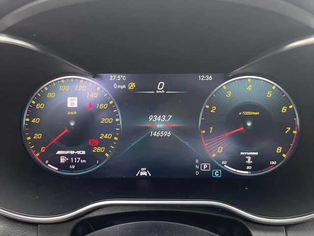 Mercedes-Benz C 43 AMG 2 КЛЮЧА * ПАНОРАМА * ПОДГРЕВИ * CARFAX - автомобили, коли, обяви за нови и употребявани 11