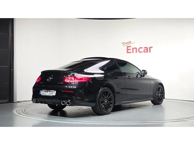 Mercedes-Benz C 43 AMG 4MATIC Coupe - автомобили, коли, обяви за нови и употребявани 1