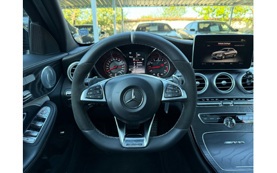 Mercedes-Benz C 63 AMG S - автомобили, коли, обяви за нови и употребявани 10