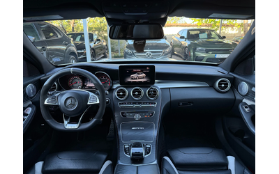 Mercedes-Benz C 63 AMG S - автомобили, коли, обяви за нови и употребявани 11