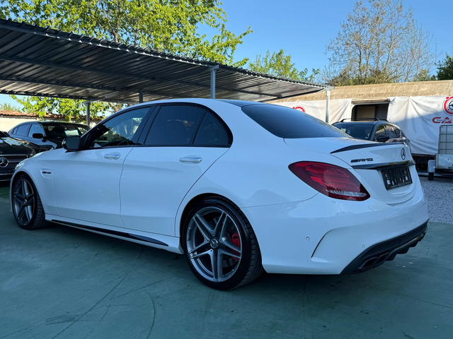 Mercedes-Benz C 63 AMG S - автомобили, коли, обяви за нови и употребявани 5