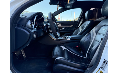 Mercedes-Benz C 63 AMG S - автомобили, коли, обяви за нови и употребявани 6