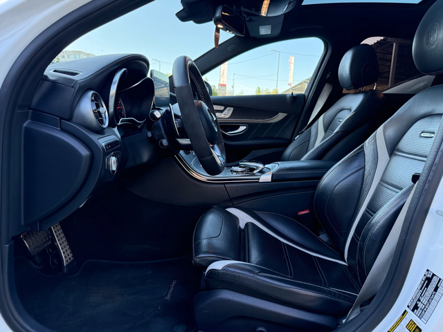 Mercedes-Benz C 63 AMG S - автомобили, коли, обяви за нови и употребявани 6