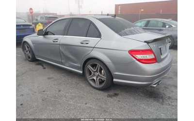mercedes-benz-c-63-amg - 5