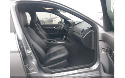 Mercedes-Benz C 63 AMG - автомобили, коли, обяви за нови и употребявани 8