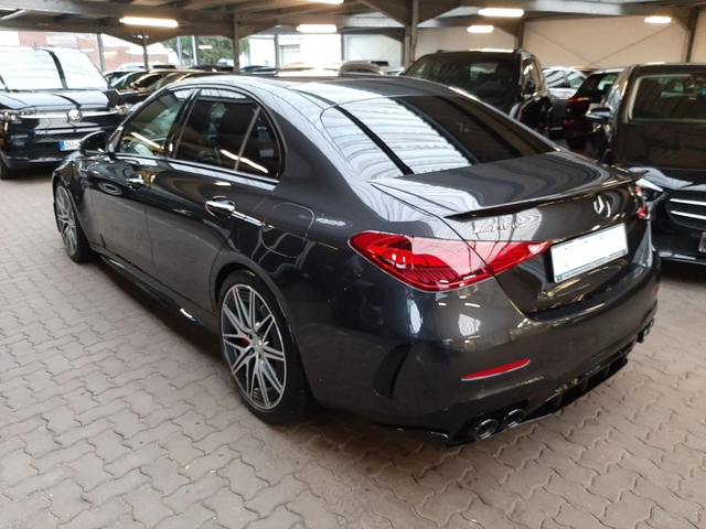 Mercedes-Benz C 63 AMG - автомобили, коли, обяви за нови и употребявани 1