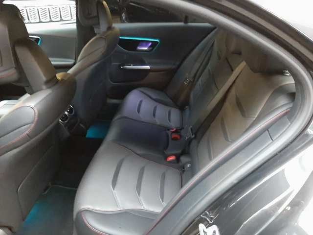 Mercedes-Benz C 63 AMG - автомобили, коли, обяви за нови и употребявани 9