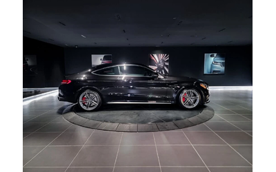 mercedes-benz-c-63-amg - 3