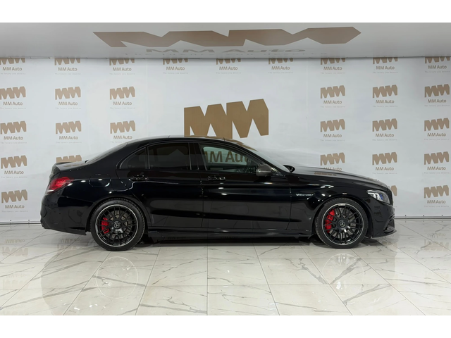 Mercedes-Benz C 63 AMG Sedan* Carbon* Performance* Burm* Pano* 360 - автомобили, коли, обяви за нови и употребявани 1