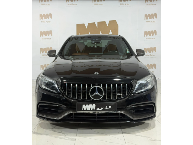 Mercedes-Benz C 63 AMG Sedan* Carbon* Performance* Burm* Pano* 360 - автомобили, коли, обяви за нови и употребявани 3