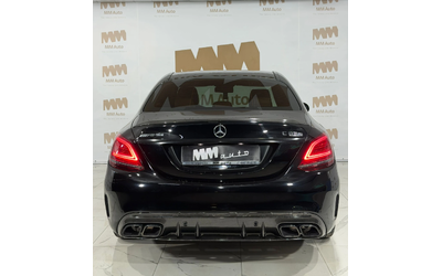 mercedes-benz-c-63-amg - 4