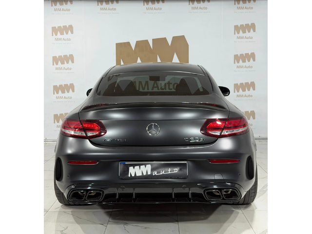 Mercedes-Benz C 63 AMG s Coupe* Ceramic* Downpipe* Carbon* Pano - автомобили, коли, обяви за нови и употребявани 4