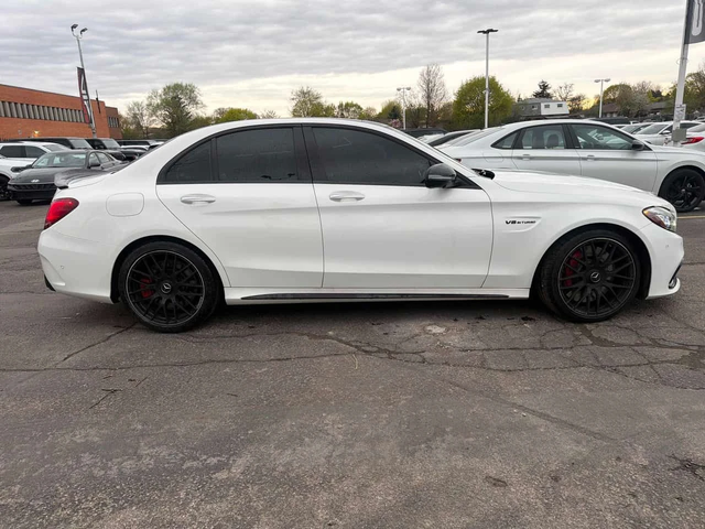 Mercedes-Benz C 63 AMG S * 360* DISTRONIC* BUMERSTER * ПАНО * CARFAX - автомобили, коли, обяви за нови и употребявани 2