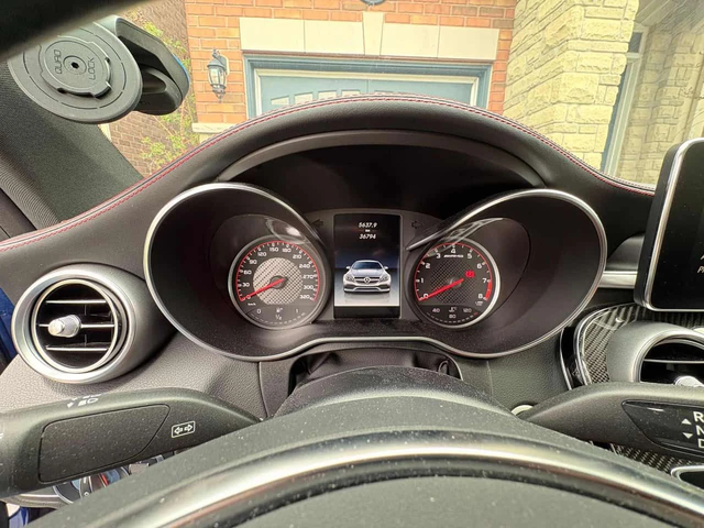 Mercedes-Benz C 63 AMG S| DISTRONIC| 360| HUD| BURMESTER| ПОДГРЕВИ| CARFX - автомобили, коли, обяви за нови и употребявани 6