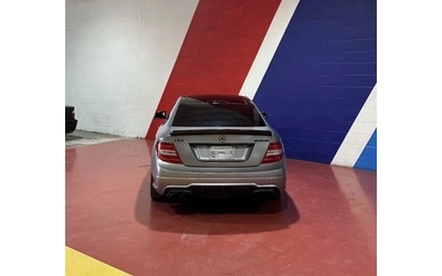 mercedes-benz-c-63-amg - 3