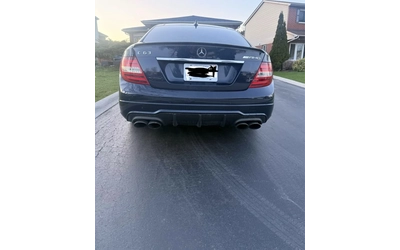 mercedes-benz-c-63-amg - 4