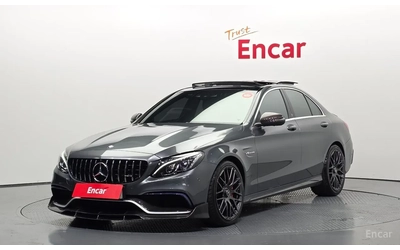 mercedes-benz-c-63-amg - 0