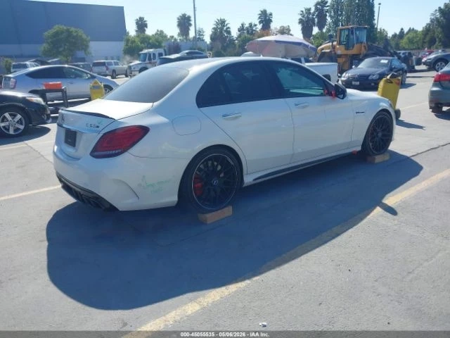 Mercedes-Benz C 63 AMG S* ПОДГРЕВ* ОБДУХВАНЕ* ПАНО* BURMESTER* BUCKET SEA - автомобили, коли, обяви за нови и употребявани 3
