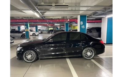 mercedes-benz-c-63-amg - 5