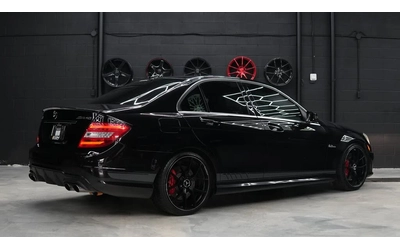 mercedes-benz-c-63-amg - 3