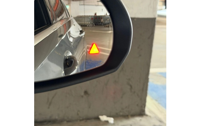 mercedes-benz-c-c-220-d-amg - 4