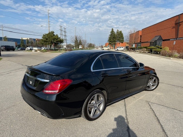 Mercedes-Benz C-CLASS 2.0L 4cyl AWD - автомобили, коли, обяви за нови и употребявани 2