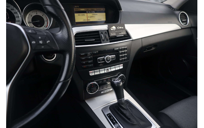 Mercedes-Benz C250 C250 - автомобили, коли, обяви за нови и употребявани 20