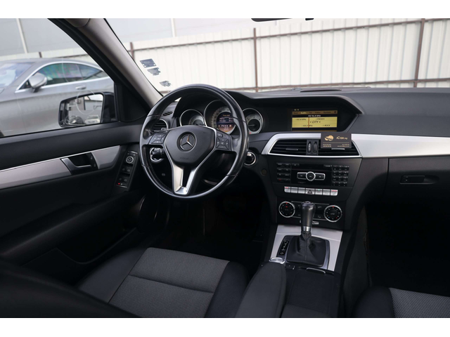 Mercedes-Benz C250 C250 - автомобили, коли, обяви за нови и употребявани 22