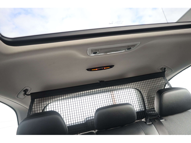 Mercedes-Benz C250 C250 - автомобили, коли, обяви за нови и употребявани 26