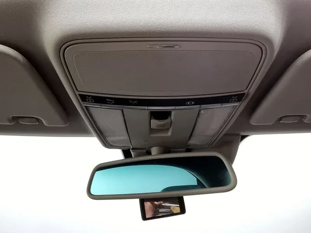 Mercedes-Benz CL 63 AMG - автомобили, коли, обяви за нови и употребявани 15