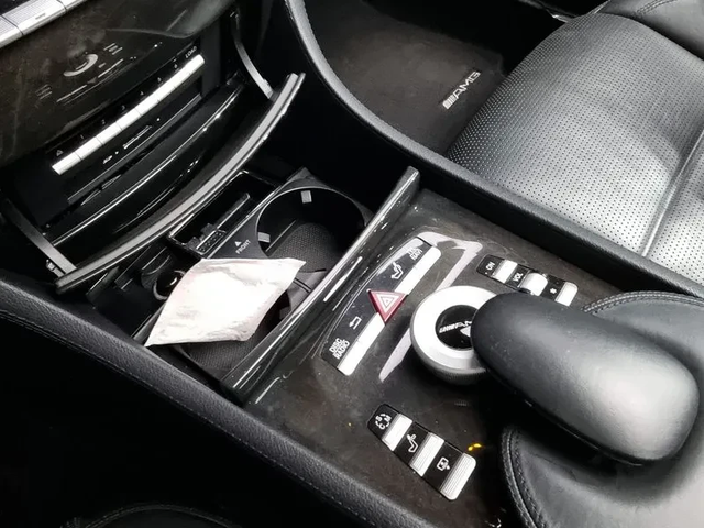 Mercedes-Benz CL 63 AMG - автомобили, коли, обяви за нови и употребявани 16