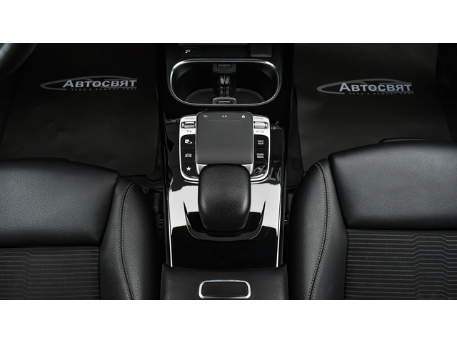 Mercedes-Benz CLA 180 d Coupe Progressive - автомобили, коли, обяви за нови и употребявани 13