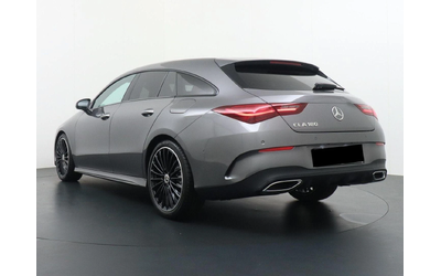 mercedes-benz-cla-180 - 1