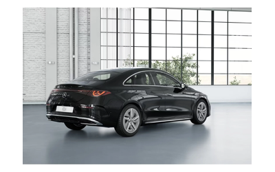 mercedes-benz-cla-180 - 1