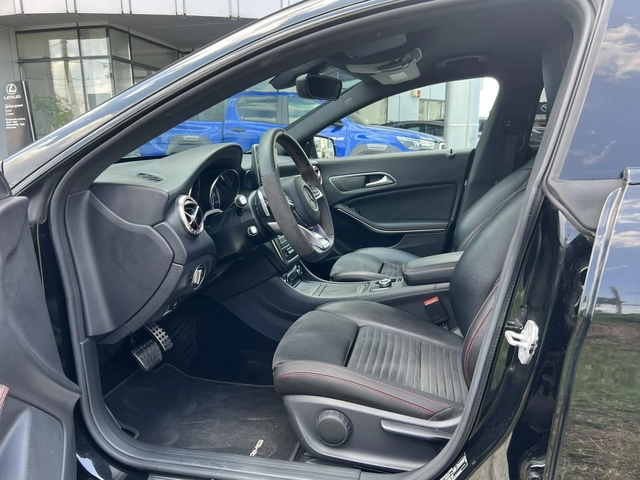Mercedes-Benz CLA 180 AMG Line AUTOMATIC - автомобили, коли, обяви за нови и употребявани 8