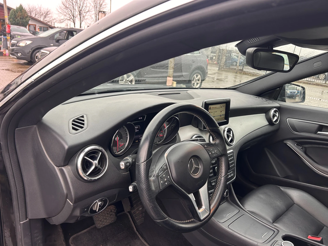 Mercedes-Benz CLA 200 CDI AVTOMAT/PANORAMA/NAVI/KOJA EURO 5 - автомобили, коли, обяви за нови и употребявани 13