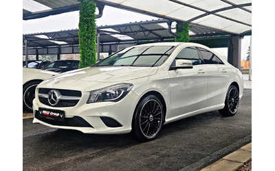mercedes-benz-cla-200 - 0