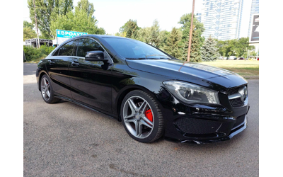 mercedes-benz-cla-220 - 1