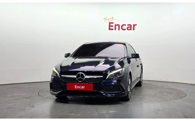 mercedes-benz-cla-220 - 1