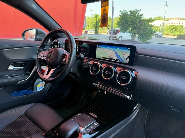 Mercedes-Benz CLA 220 52000km* БАРТЕР* Wide* Screen - автомобили, коли, обяви за нови и употребявани 9