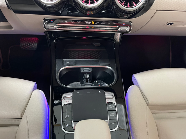 Mercedes-Benz CLA 250 4MATIC * 30000КМ* - автомобили, коли, обяви за нови и употребявани 15