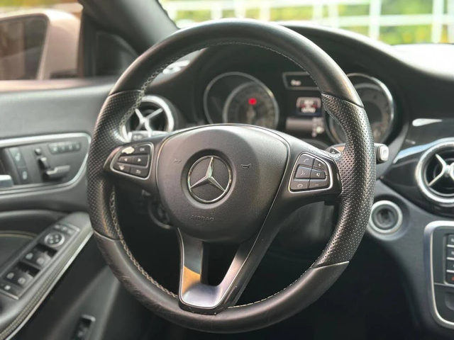 Mercedes-Benz CLA 250 4MATIC - автомобили, коли, обяви за нови и употребявани 9