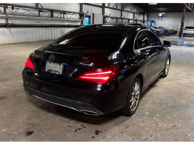 Mercedes-Benz CLA 250 * AMG PACK* 4 MATIC* BLIND SPOTS* Погдрев* - автомобили, коли, обяви за нови и употребявани 11