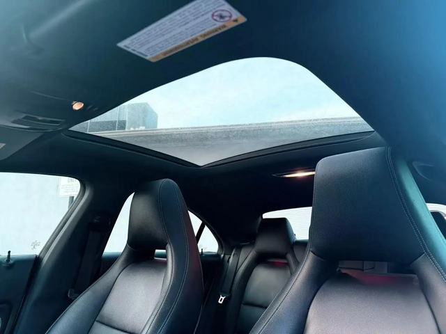 Mercedes-Benz CLA 250 * AMG PACK* KYELESS* 4 MATIC* PANO* - автомобили, коли, обяви за нови и употребявани 13