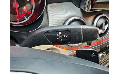 Mercedes-Benz CLA 250 - автомобили, коли, обяви за нови и употребявани 8