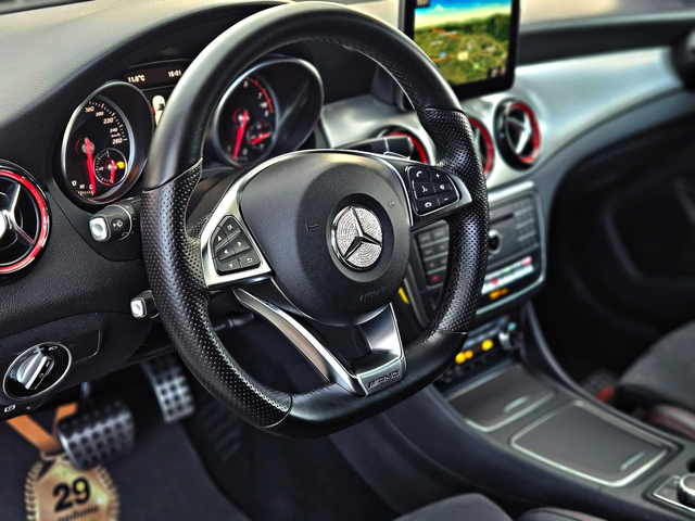 Mercedes-Benz CLA 250 AMG/4MATIC/GERMANY/CAR PLAY/AMBIENT/ПОДГРЕВ/LIZING - автомобили, коли, обяви за нови и употребявани 9